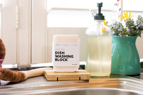 5 Solutions for a Plastic-Free Home